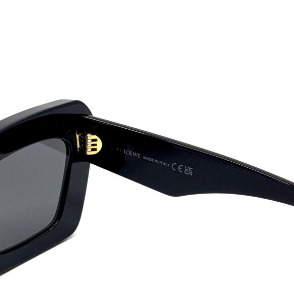 New, LOEWE Sunglasses LW40145F 01A Authentic - Picture 11 of 13